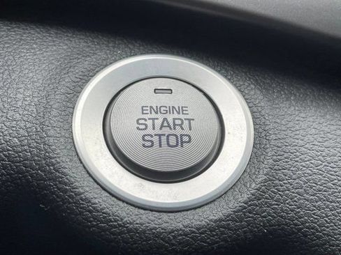 Used 2017 Hyundai Elantra Value Edition w/ Cargo Package FWD image 17