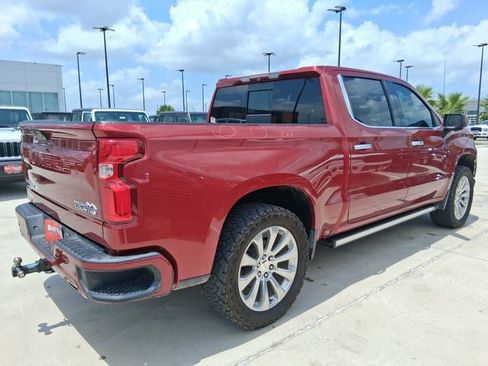 Used 2019 Chevrolet Silverado 1500 High Country w/ Technology Package AWD/4WD image 7