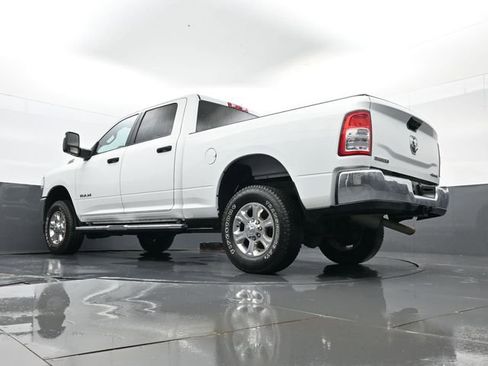 Used 2024 RAM 2500 Big Horn AWD/4WD image 21