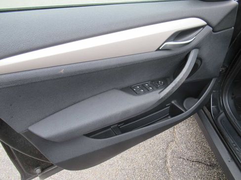 Used 2014 BMW X1 xDrive28i image 16