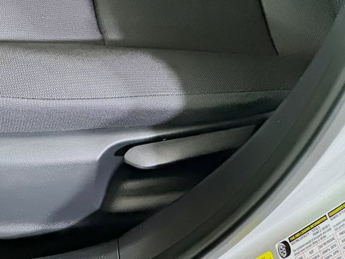 Used 2024 Toyota Corolla LE FWD image 13