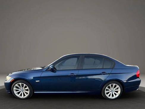 Used 2011 BMW 328i Sedan image 2