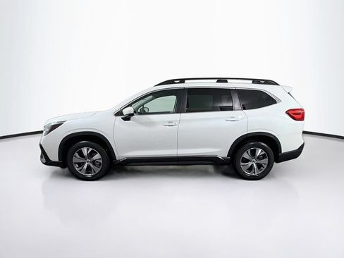 Used 2024 Subaru Ascent Premium w/ Convenience Package AWD/4WD image 4