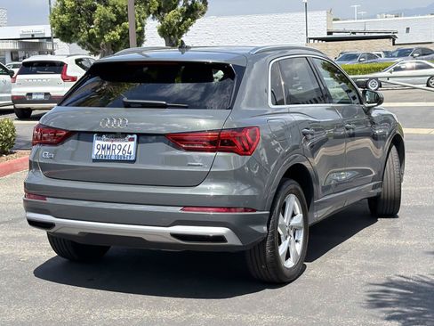 Used 2020 Audi Q3 2.0T Premium w/ Convenience Package AWD/4WD image 5