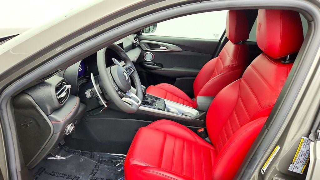 Used 2024 Dodge Hornet R/T Plus w/ R/T Blacktop Package AWD/4WD image 21