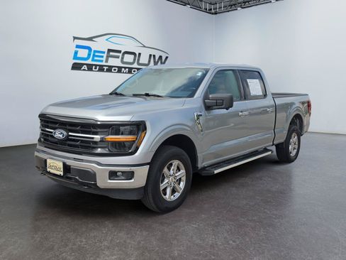 Used 2024 Ford F150 XLT w/ Tow/Haul Package AWD/4WD image 7