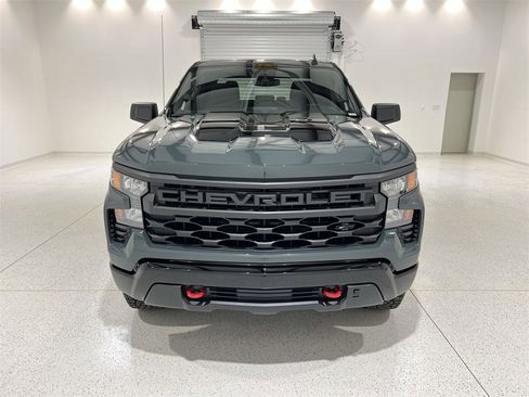 New 2026 Chevrolet Silverado 1500 Custom Trail Boss w/ LPO, Dark Essentials Package image 8