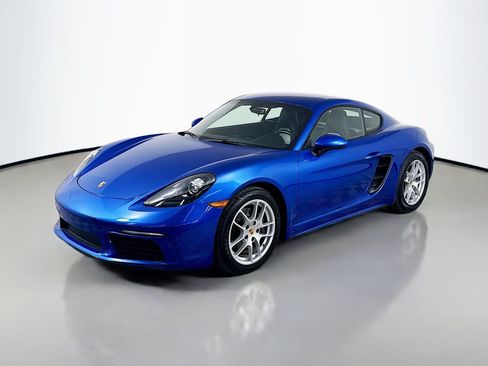Certified 2018 Porsche 718 Cayman image 1
