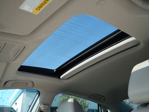 Used 2024 Honda Accord EX-L image 8