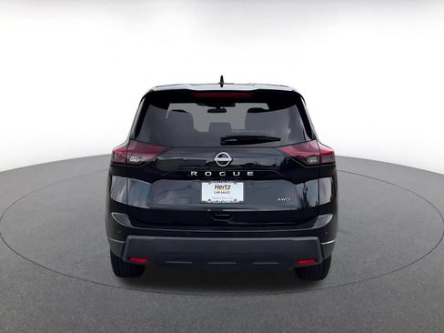 Used 2025 Nissan Rogue SV AWD/4WD image 12