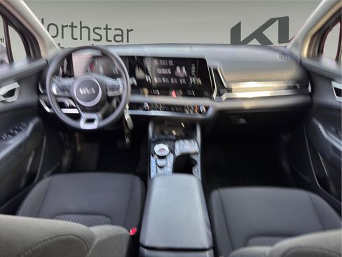 Used 2023 Kia Sportage LX AWD/4WD image 19