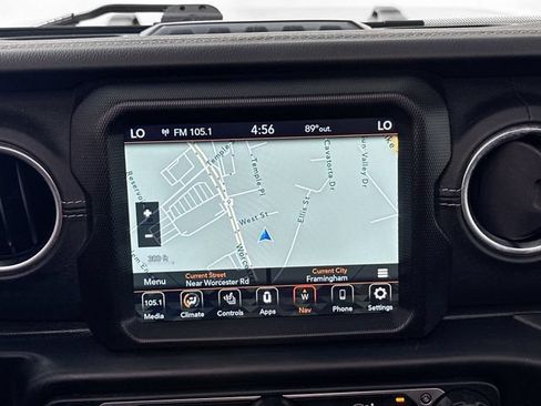 Used 2023 Jeep Wrangler Unlimited Sahara w/ Cold Weather Group AWD/4WD image 12