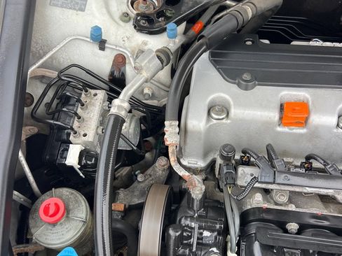 Used 2010 Honda Accord EX-L image 42