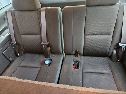 Used 2014 Chevrolet Suburban LS AWD/4WD image 6