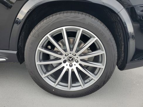 New 2026 Mercedes-Benz GLS 580 4MATIC image 7