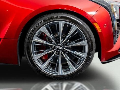 Used 2025 Cadillac CT5 V Blackwing w/ Super Cruise 1 Package image 8