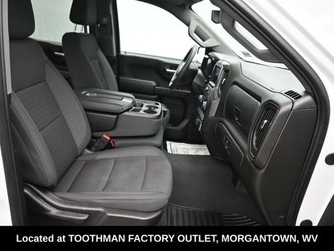 Used 2024 Chevrolet Silverado 1500 Custom image 7