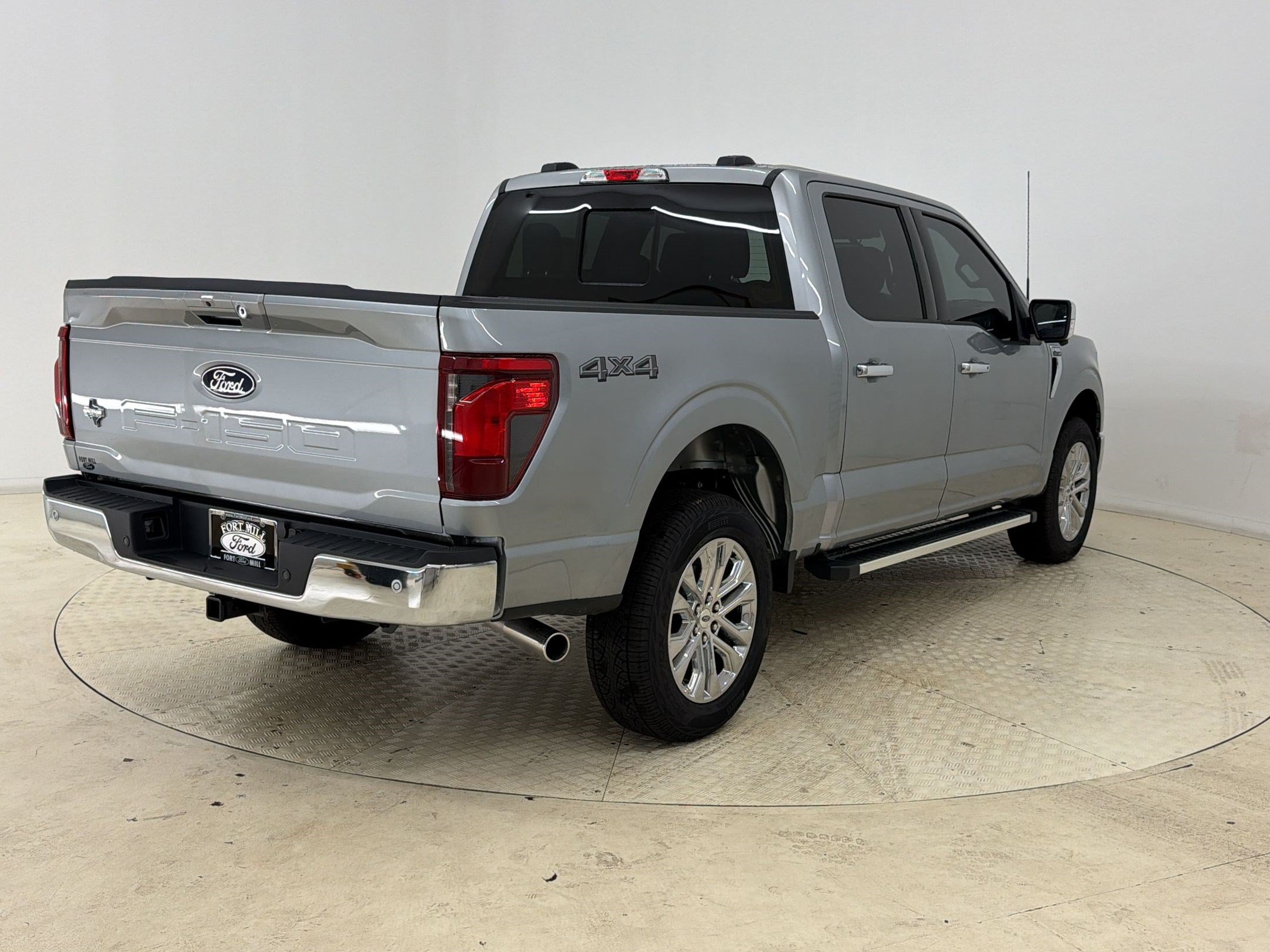 New 2026 Ford F150 XLT w/ Equipment Group 302A MID AWD/4WD image 9