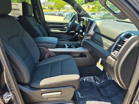 New 2026 RAM 1500 Big Horn AWD/4WD image 25