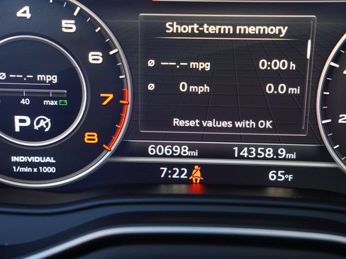 Used 2019 Audi A5 2.0T Premium Plus w/ Premium Plus AWD/4WD image 8
