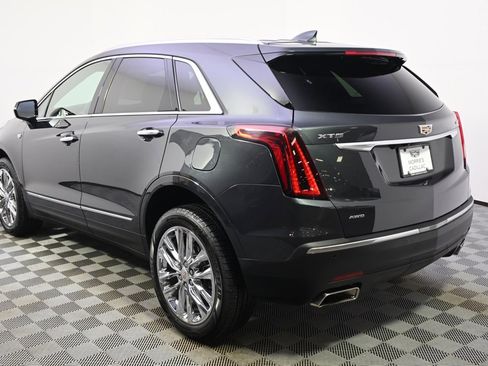 Used 2021 Cadillac XT5 Luxury image 3