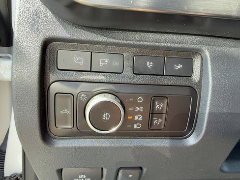 Certified 2023 Ford F250 Lariat w/ Lariat Ultimate Package AWD/4WD image 31