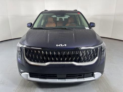 New 2026 Kia Carnival EX image 3