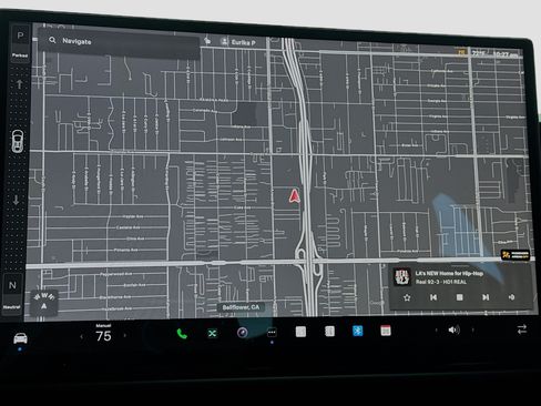 Used 2024 Tesla Model X AWD/4WD image 10
