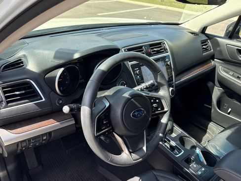 Used 2019 Subaru Outback 2.5i Limited image 15