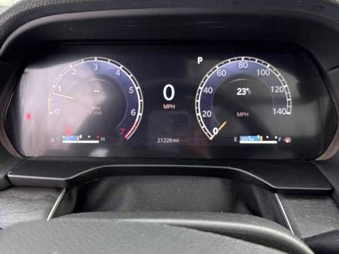 Used 2024 Jeep Grand Cherokee L Limited w/ Black Appearance Package image 7