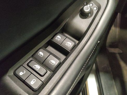 Used 2021 Jeep Grand Cherokee L Limited image 27