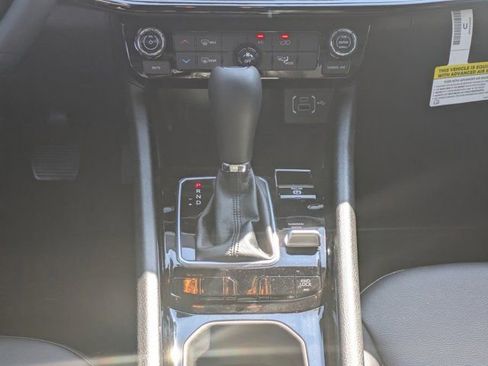 New 2026 Jeep Compass Latitude image 17