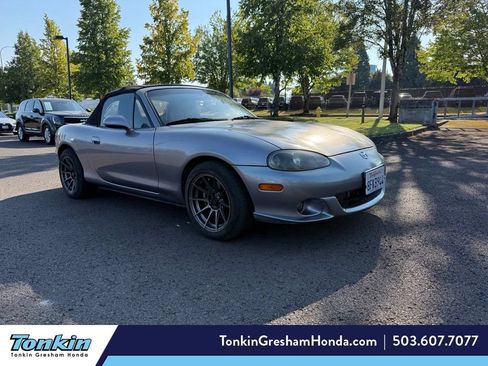Used 2004 MAZDA MX-5 Miata MAZDASPEED w/ Grand Touring Pkg RWD image 1