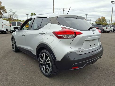 Certified 2020 Nissan Kicks SV image 5