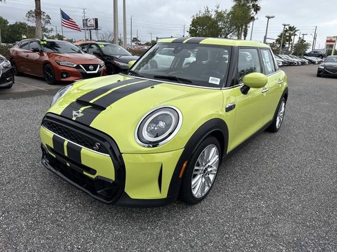 Used 2024 MINI Cooper S FWD image 8