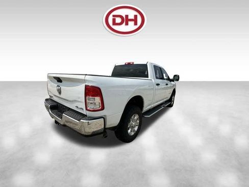 Used 2023 RAM 3500 Big Horn w/ Level 1 Equipment Group AWD/4WD image 8