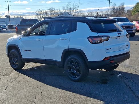 Used 2023 Jeep Compass Trailhawk w/ Trailhawk Elite Group image 4