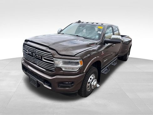 Used 2020 RAM 3500 Laramie AWD/4WD image 3