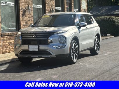 Used 2022 Mitsubishi Outlander SE
