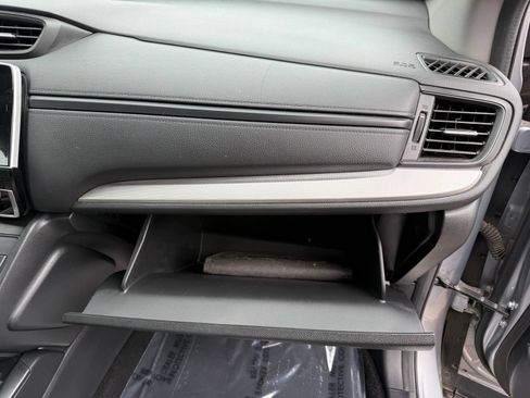 Used 2017 Honda CR-V LX image 29