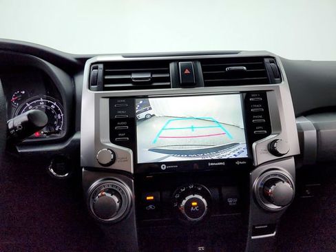 Used 2021 Toyota 4Runner SR5 Premium w/ Moonroof Package AWD/4WD image 27