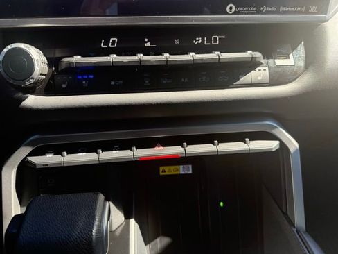 Used 2023 Toyota Tundra Platinum image 25