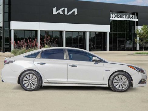 Used 2017 Hyundai Sonata SE image 7