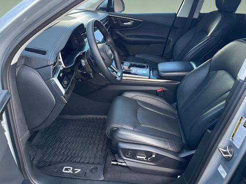 Used 2023 Audi Q7 3.0T Prestige image 22