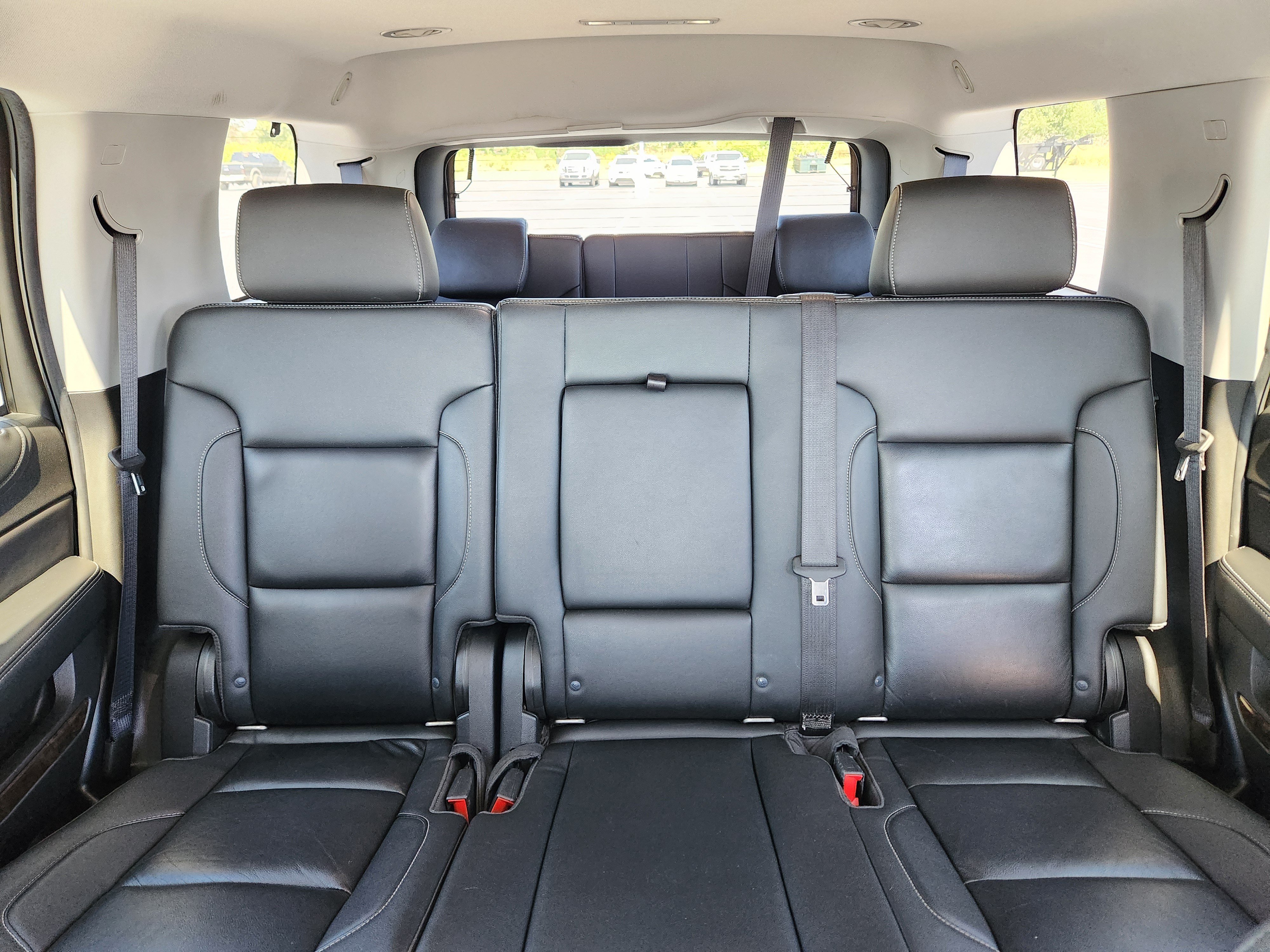 Used 2018 Chevrolet Tahoe LT AWD/4WD image 11