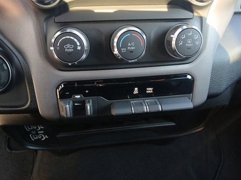 Used 2024 RAM 2500 Big Horn image 46