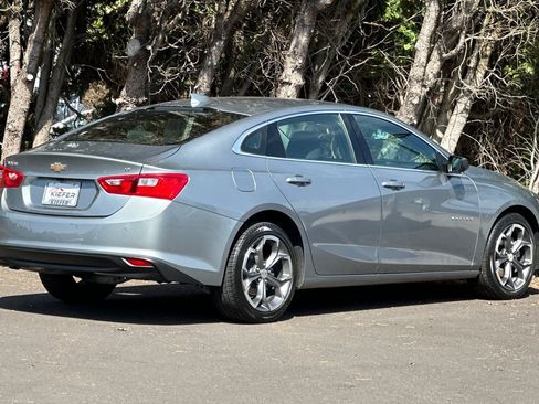 Used 2024 Chevrolet Malibu LT image 4