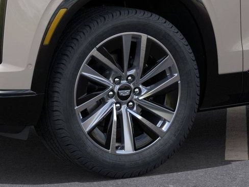 New 2027 Cadillac Vistiq Sport AWD/4WD image 9
