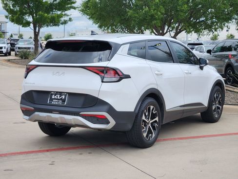 Used 2023 Kia Sportage EX FWD image 4