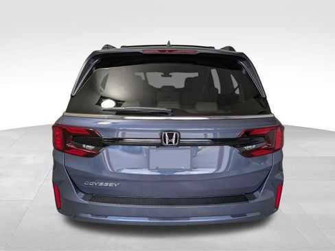New 2026 Honda Odyssey EX-L image 4